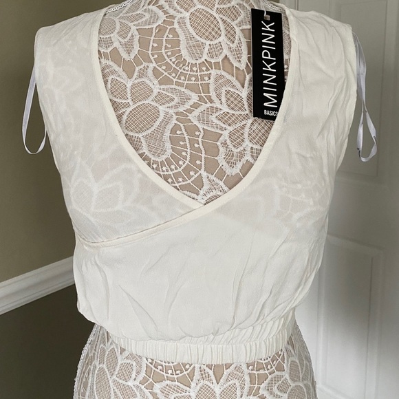 NWT Minkpink Top Tank white cropped bottom elastic summer v neck Y2K size S - Picture 1 of 8